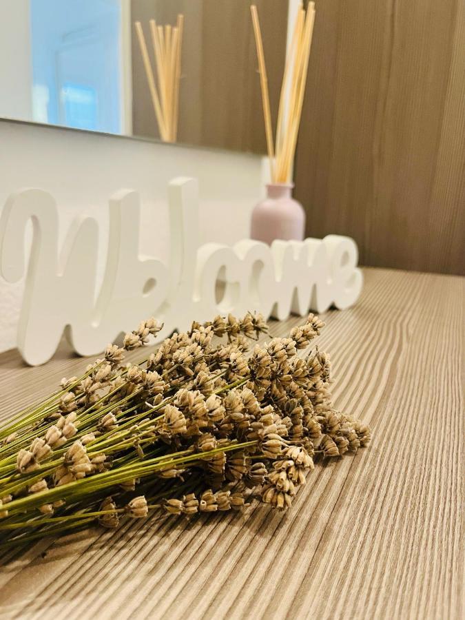 Lavender Home Appart Линц Екстериор снимка
