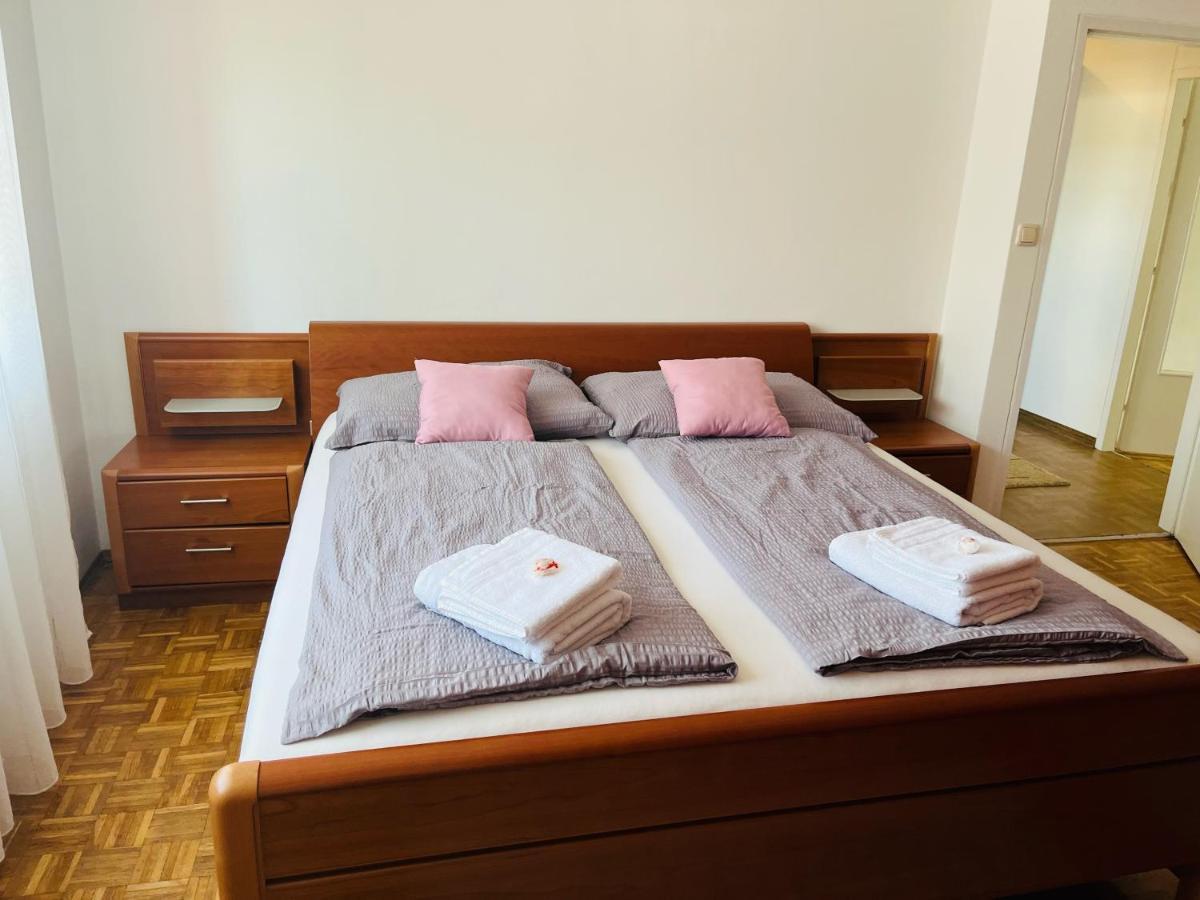 Lavender Home Appart Линц Екстериор снимка