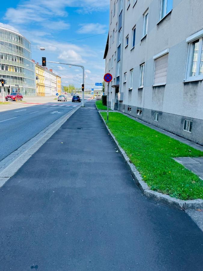 Lavender Home Appart Линц Екстериор снимка