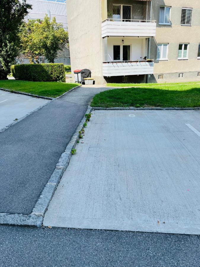 Lavender Home Appart Линц Екстериор снимка